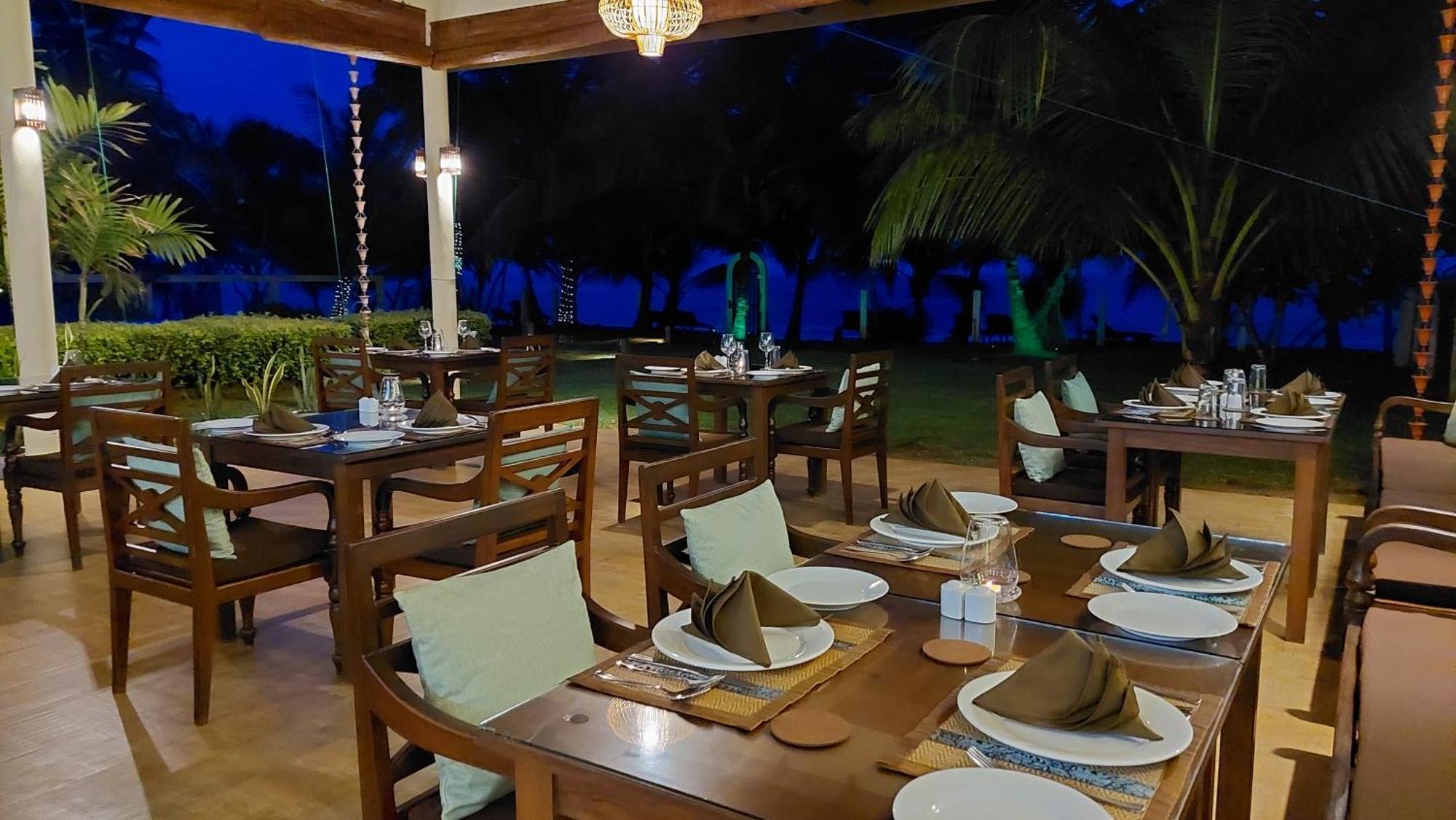 Lanka Beach Grand Villa Rekawa Exteriér fotografie
